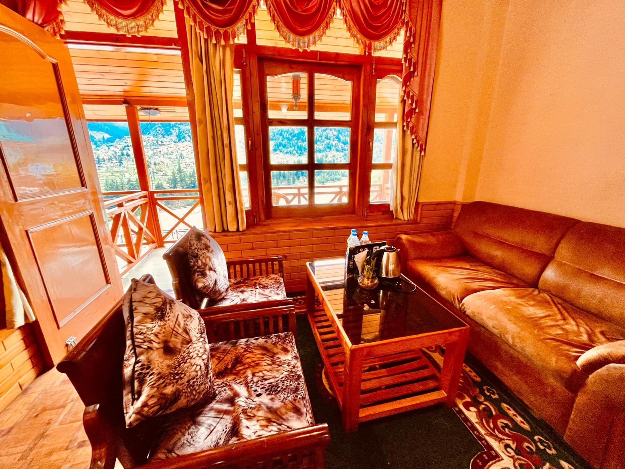 Snow Clad Riverview Hotel & Resort, Manali Экстерьер фото