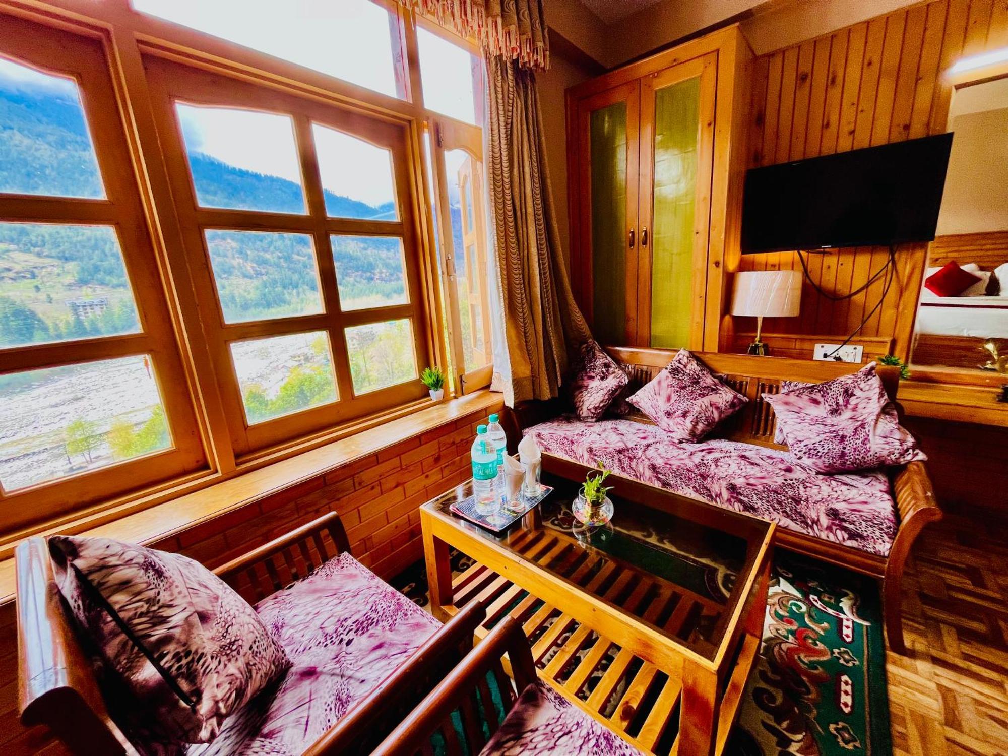 Snow Clad Riverview Hotel & Resort, Manali Экстерьер фото