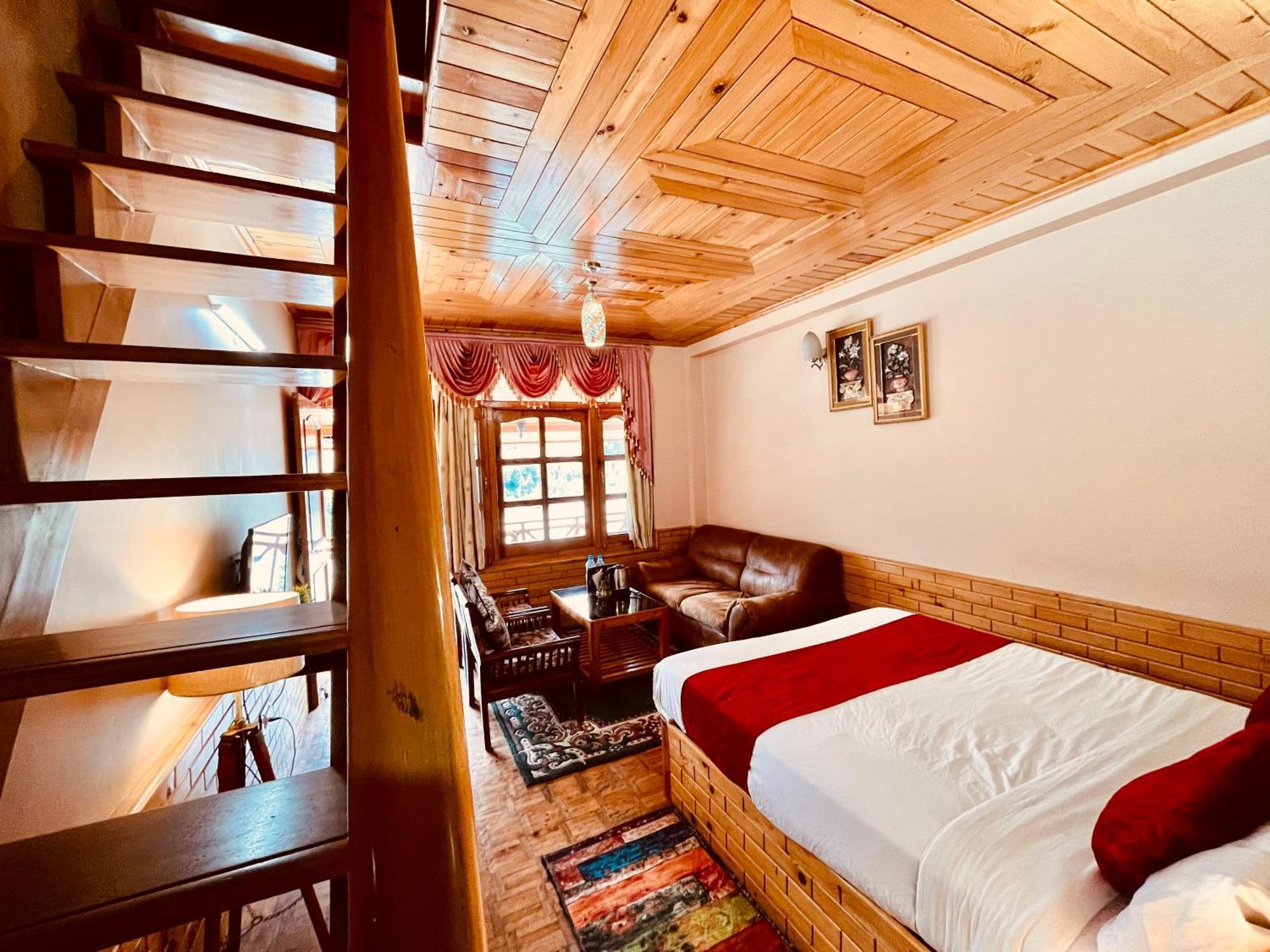 Snow Clad Riverview Hotel & Resort, Manali Экстерьер фото