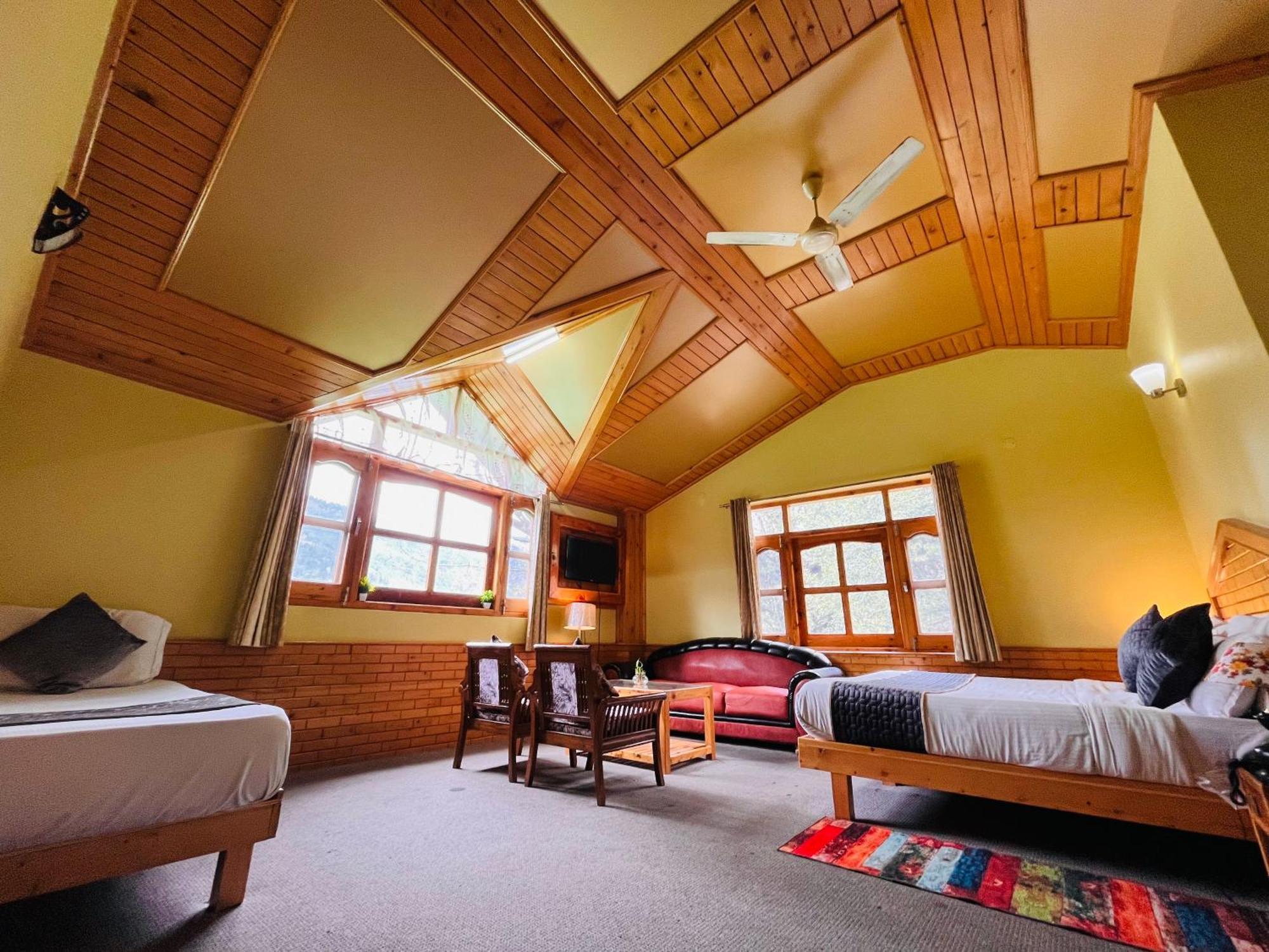 Snow Clad Riverview Hotel & Resort, Manali Экстерьер фото