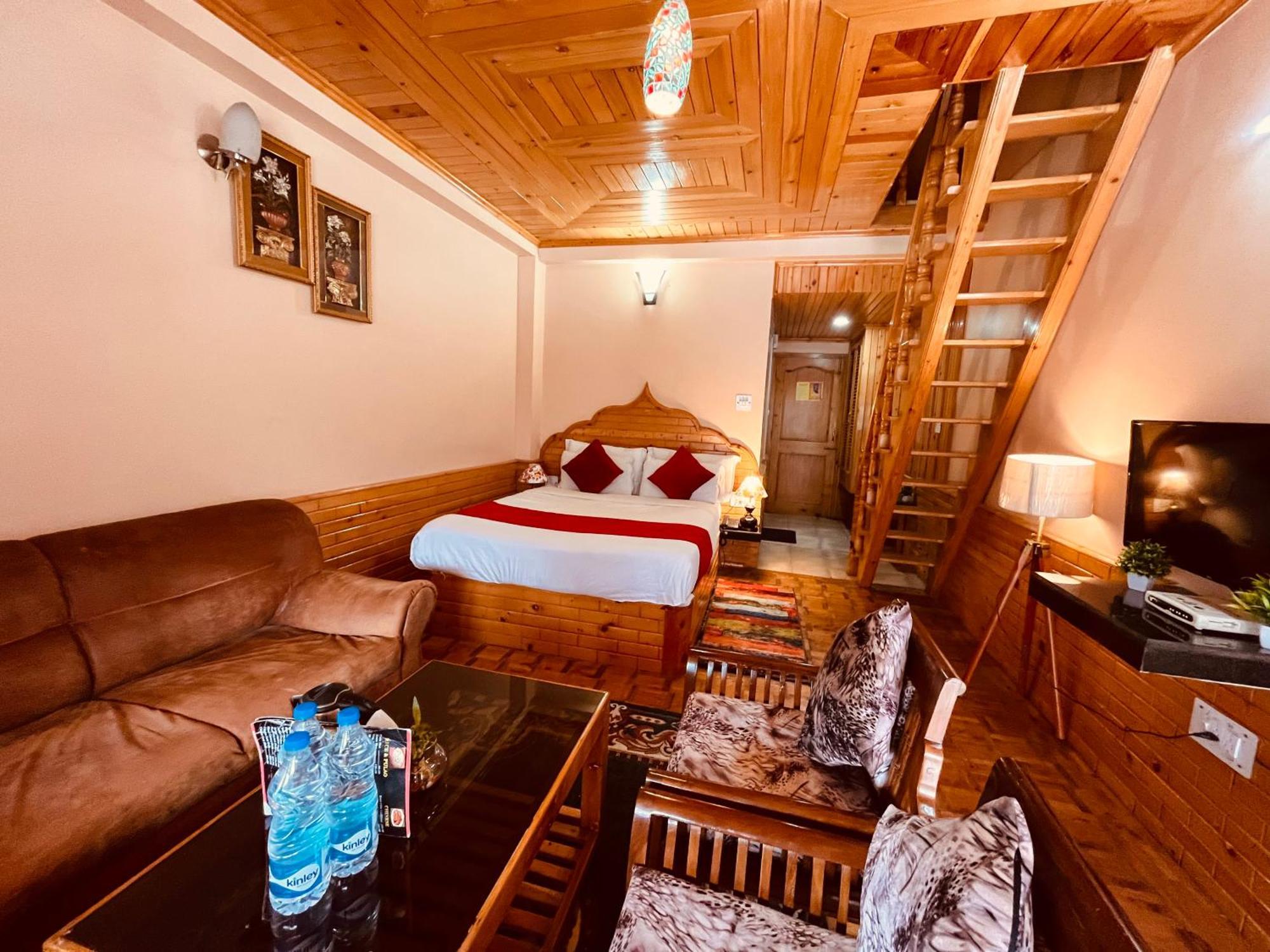 Snow Clad Riverview Hotel & Resort, Manali Экстерьер фото