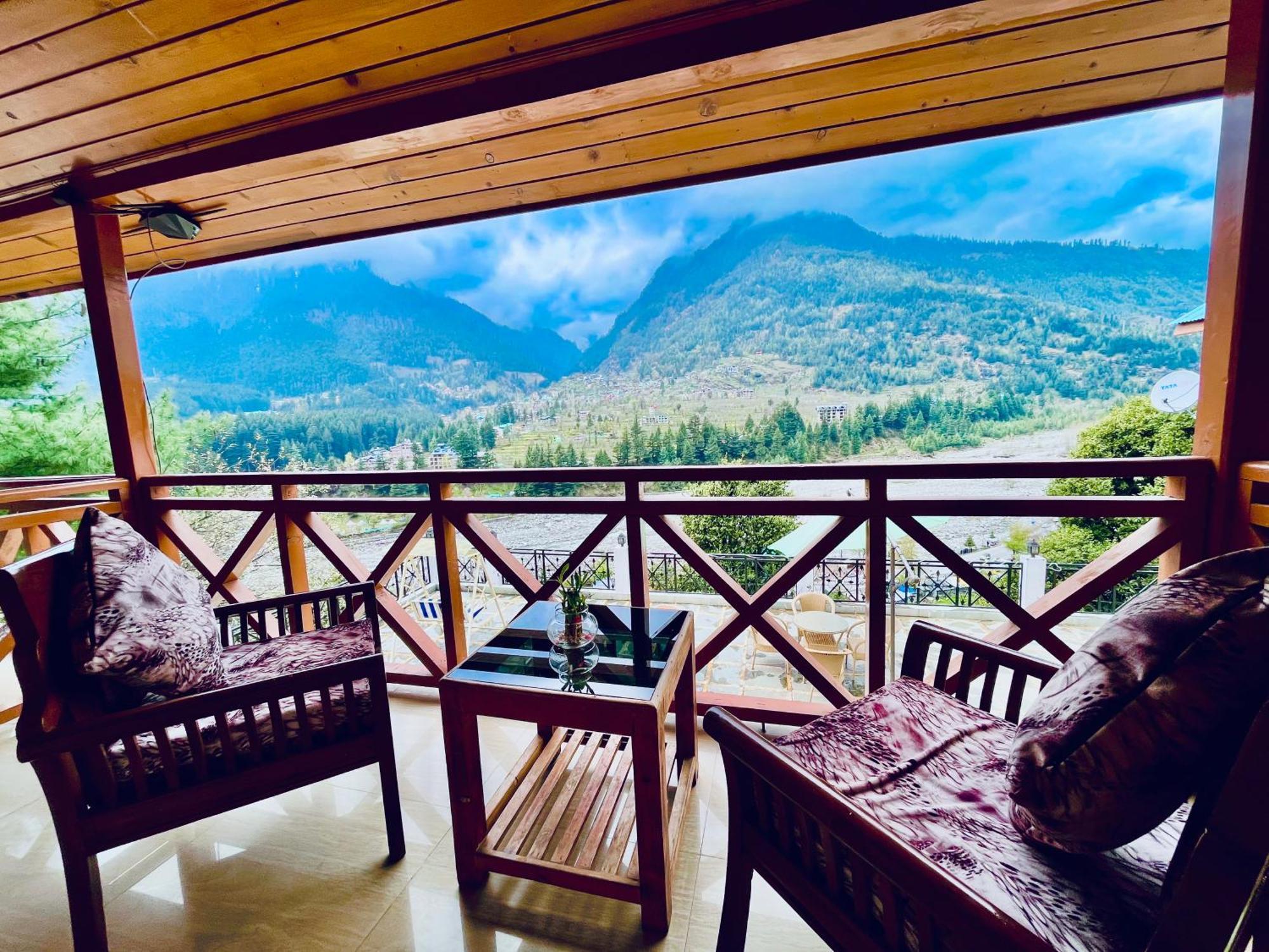 Snow Clad Riverview Hotel & Resort, Manali Экстерьер фото