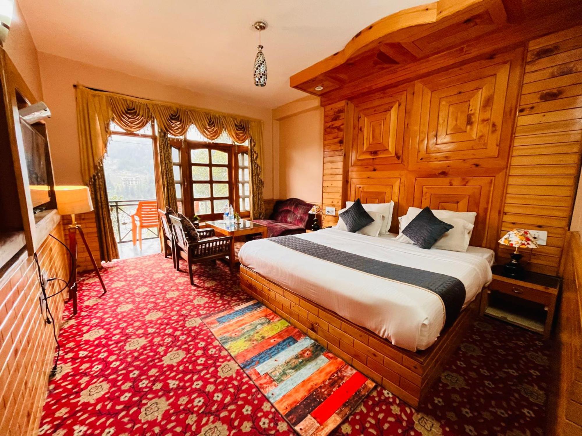 Snow Clad Riverview Hotel & Resort, Manali Экстерьер фото